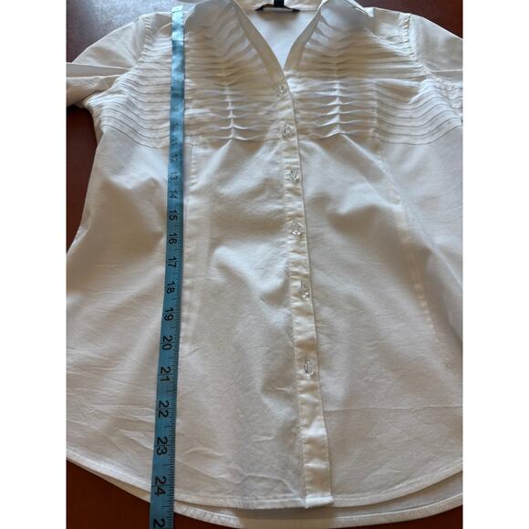 Brooks Brothers 346 White Pleated Blouse Sz 8 Made in USA Stretch - Picture 4 of 7